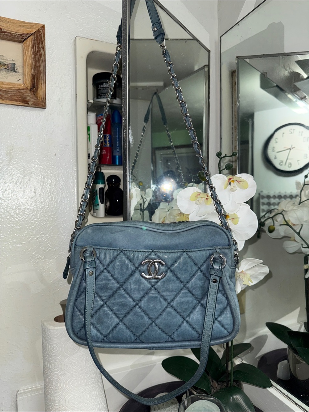 Rare.  AUTHENTIC  CHANEL Quilted Crossbody Bag.